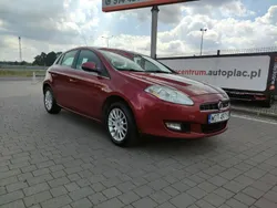 Czerwony (metalik) Używany 2010 Fiat Bravo Hatchback | 10 800 zł