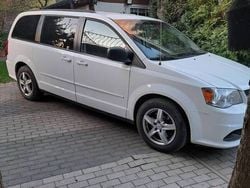 Biały Używany 2015 Dodge Grand Caravan Minivan | 36 900 zł (Dobra cena)