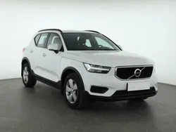 Biały Używany 2020 Volvo XC40 SUV | 99 999 zł (Dobra cena)