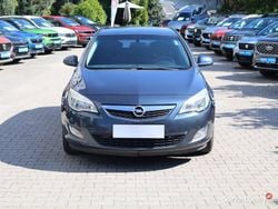 Szary Używany 2010 Opel Astra Hatchback | 17 999 zł (Uczciwa cena)