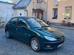 Zielony Używany 2002 Peugeot 206 Hatchback | 5100 zł (Dość drogi)