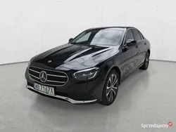 Czarny Używany 2022 Mercedes E300 Sedan/Limuzyna | 129 519 zł
