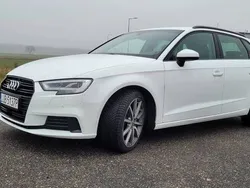 Biały Używany 2019 Audi A3 Sport Hatchback | 88 900 zł (Uczciwa cena)