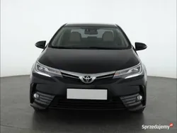 Czarny Używany 2016 Toyota Corolla Sedan/Limuzyna | 48 499 zł (Uczciwa cena)