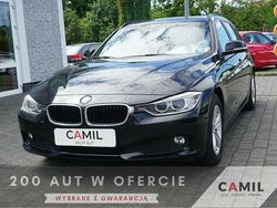 Czarny Używany 2013 BMW 318 Kombi | 31 000 zł