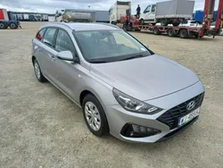 Szary Używany 2022 Hyundai i30 Kombi | 29 800 zł
