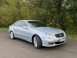 Srebrny Używany 2007 Mercedes 200 Hatchback | 21 000 zł
