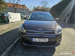 Brązowy Używany 2018 Kia Rio 2 Hatchback | 39 900 zł (Uczciwa cena)