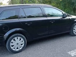 Czarny Używany 2009 Opel Astra Kombi | 6999 zł (Dobra cena)