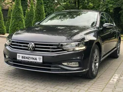 Szary Używany 2019 VW Passat Sedan/Limuzyna | 82 500 zł (Super Cena)
