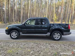 Zielony Używany 2002 Ford Explorer SUV | 35 000 zł