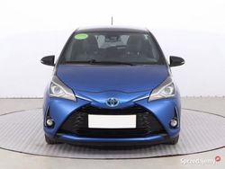 Niebieski Używany 2017 Toyota Yaris Hybrid Hatchback | 57 999 zł (Uczciwa cena)