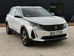 Biały (metalik, perła) Używany 2021 Peugeot 5008 Allure Minivan | 106 800 zł
