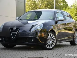 Czerwony ciemny Używany 2013 Alfa Romeo Giulietta Hatchback | 23 900 zł (Super Cena)