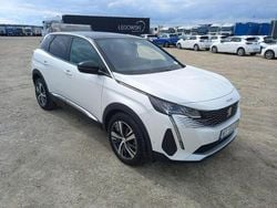 Biały Używany 2023 Peugeot 3008 SUV | 66 900 zł (Super Cena)