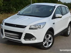 Biały Używany 2016 Ford Kuga SUV | 42 900 zł (Super Cena)