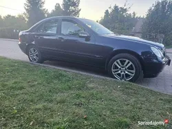 Używany 2001 Mercedes C200 | 12 499 zł