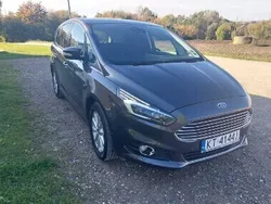 Inny kolor Używany 2017 Ford S-MAX S Minivan | 59 000 zł (Dość drogi)