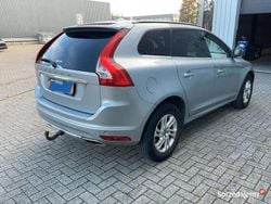 Srebrny Używany 2014 Volvo XC60 SUV | 54 999 zł (Super Cena)