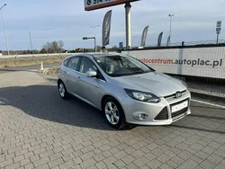Srebrny (metalik) Używany 2012 Ford Focus Hatchback | 20 900 zł (Dość drogi)