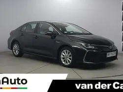 Czarny Używany 2021 Toyota Corolla Comfort Sedan/Limuzyna | 73 900 zł (Uczciwa cena)