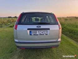 Srebrny Używany 2005 Ford Focus Kombi | 9900 zł (Uczciwa cena)