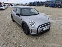 Srebrny Używany 2023 Mini Cooper Hatchback | 80 442 zł (Drogi)