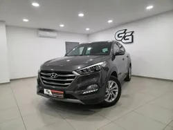 Brązowy Używany 2016 Hyundai Tucson SUV | 69 999 zł (Uczciwa cena)