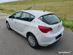 Używany 2013 Opel Astra | 18 500 zł (Dobra cena)