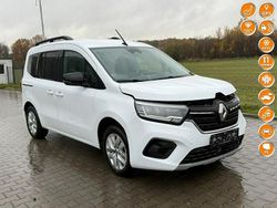 Biały Używany 2024 Renault Kangoo Equilibre Minivan | 42 900 zł