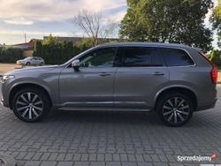 Szary Używany 2021 Volvo XC90 SUV | 184 500 zł (Dobra cena)