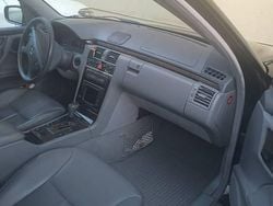 Czarny Używany 2000 Mercedes 320 Kombi | 9500 zł