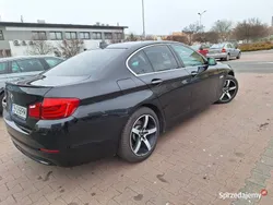 Czarny Używany 2012 BMW 520 Luxury Line Sedan/Limuzyna | 56 500 zł (Uczciwa cena)