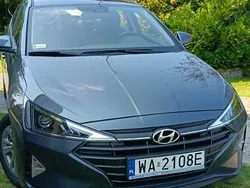 Szary Używany 2019 Hyundai Elantra Sedan/Limuzyna | 53 900 zł (Dobra cena)