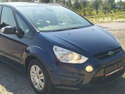 Niebieski Używany 2013 Ford S-MAX S Minivan | 25 700 zł (Dobra cena)