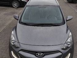 Szary Używany 2013 Hyundai i30 Style Sedan/Limuzyna | 25 900 zł (Uczciwa cena)