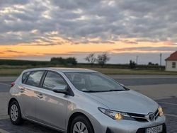 Używany 2014 Toyota Auris | 38 900 zł (Uczciwa cena)