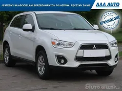 Biały Używany 2015 Mitsubishi ASX SUV | 42 999 zł (Uczciwa cena)