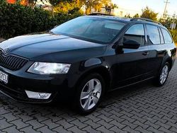 Czarny Używany 2015 Skoda Octavia Kombi | 25 999 zł (Drogi)