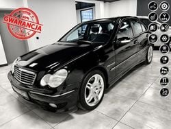 Czarny (metalik) Używany 2001 Mercedes C32 AMG AMG Sedan/Limuzyna | 40 500 zł