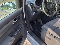 Używany 2006 VW Touran Minivan | 7000 zł