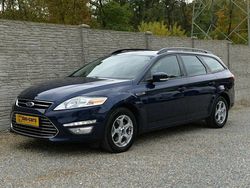 Niebieski Używany 2011 Ford Mondeo Kombi | 25 800 zł (Uczciwa cena)