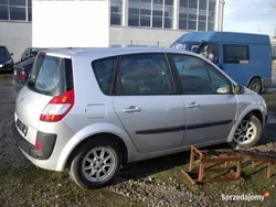 Srebrny Używany 2005 Renault Scénic II Minivan | 1234 zł (Super Cena)