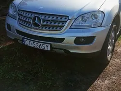Srebrny Używany 2006 Mercedes ML320 SUV | 26 500 zł (Uczciwa cena)