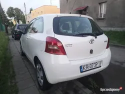 Biały Używany 2009 Toyota Yaris Hatchback | 3800 zł (Uczciwa cena)