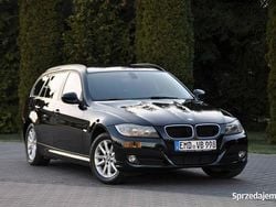 Czarny Używany 2011 BMW 320 Kombi | 17 900 zł