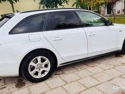 Biały Używany 2013 Audi A4 S-Line Kombi | 55 500 zł (Uczciwa cena)