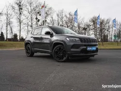 Szary Używany 2022 Jeep Compass SUV | 93 999 zł (Uczciwa cena)