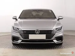 Srebrny Używany 2020 VW Arteon Sedan/Limuzyna | 111 999 zł (Uczciwa cena)