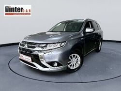 Szary Używany 2016 Mitsubishi Outlander P-HEV SUV | 95 900 zł (Dość drogi)